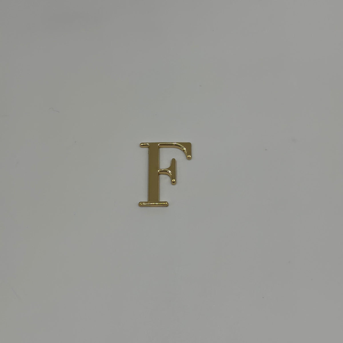 LETRA METÁLICA F