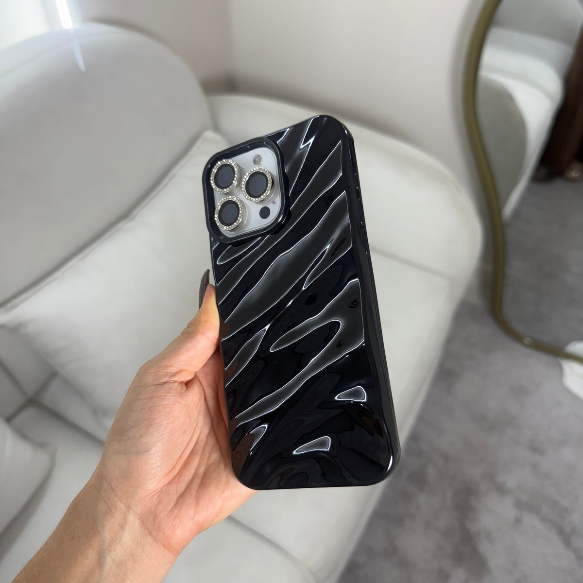 CASE IPHONE 16 PRO MAX WAVES NEGRO