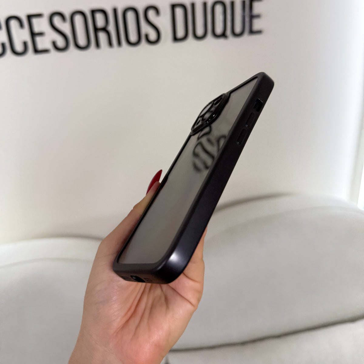 CASE IPHONE 13-14 BORDE METALIZADO NEGRO