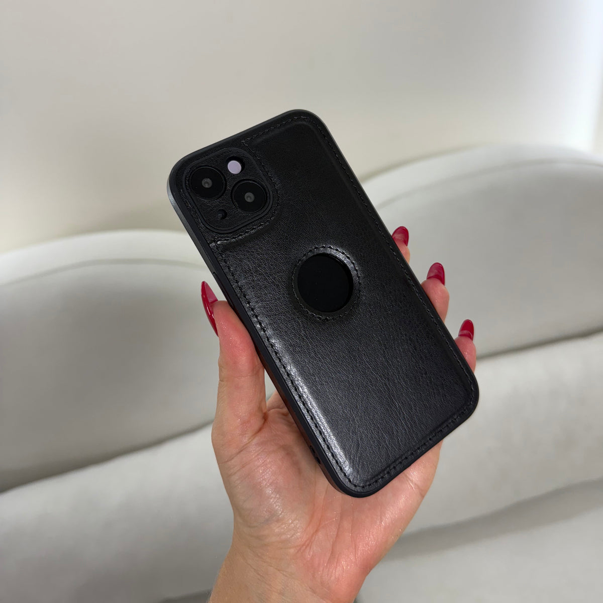 CASE IPHONE 13-14 TIPO CUERO NEGRO