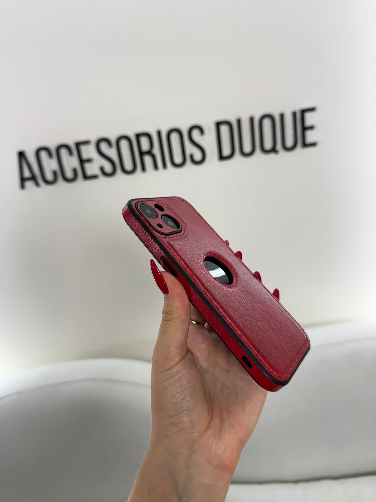 CASE IPHONE 11 TIPO CUERO ROJO