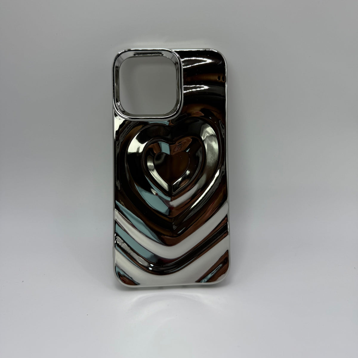 CASE IPHONE 16 PRO MAX LOVE 3D PLATEADO