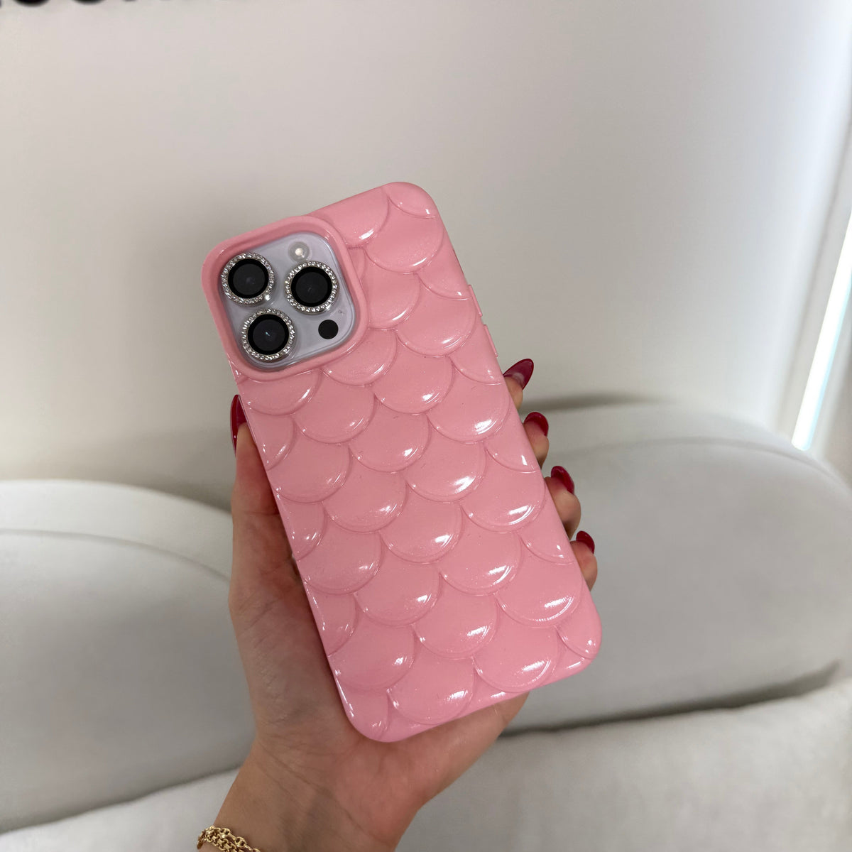 CASE IPHONE 15 PRO MAX ESCAMAS ROSADO