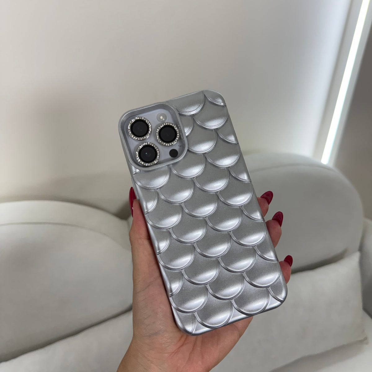 CASE IPHONE 12 PRO MAX ESCAMAS PLATEADO