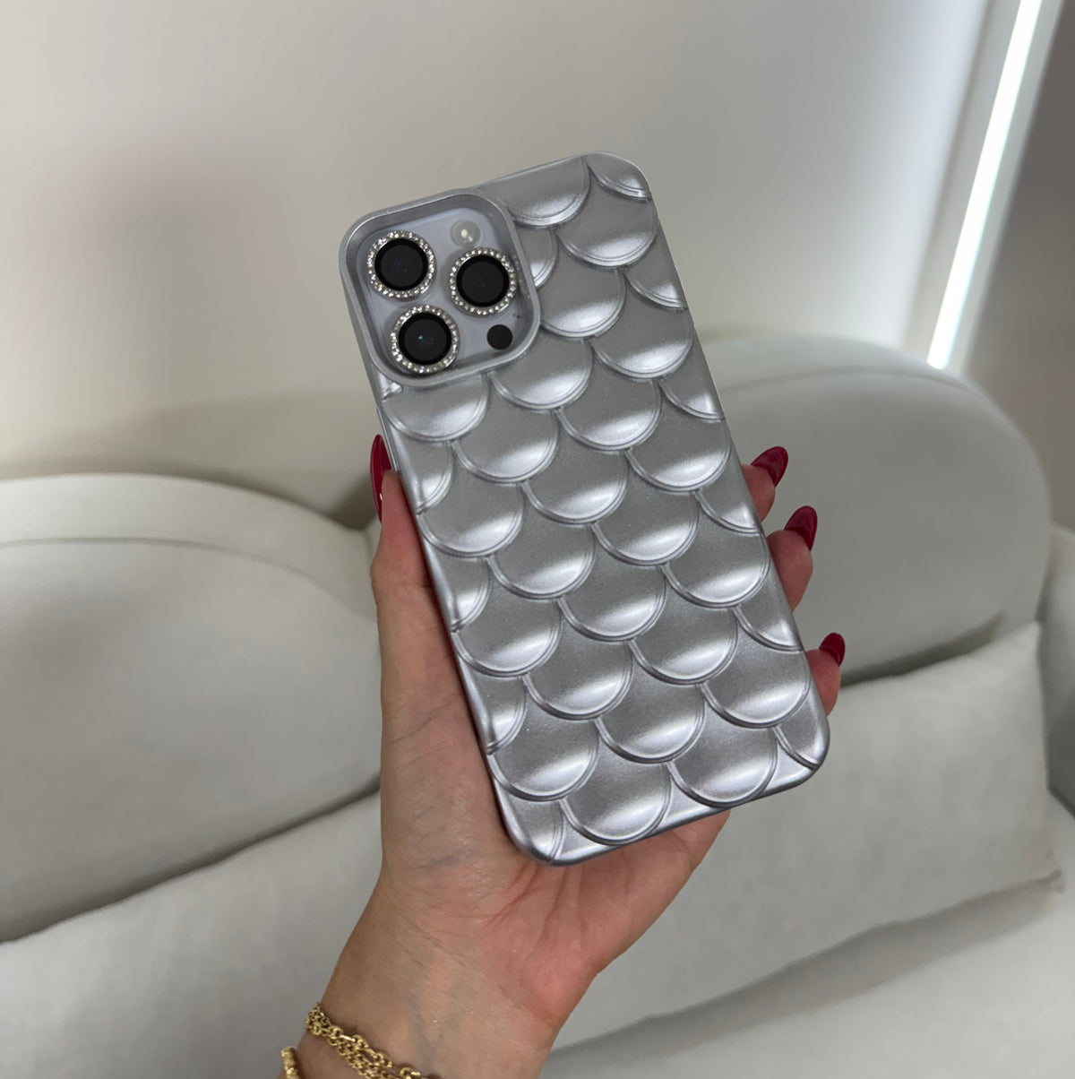 CASE IPHONE 14 PRO MAX ESCAMAS PLATEADO