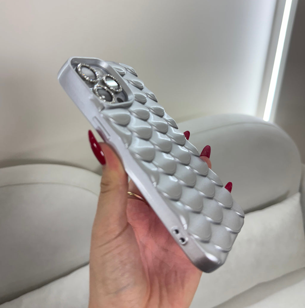 CASE IPHONE 15 PRO MAX ESCAMAS PLATEADO
