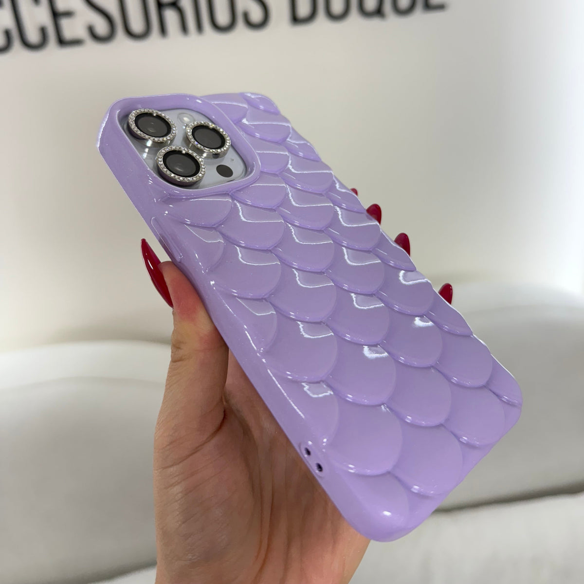 CASE IPHONE 14 PRO ESCAMAS LILA