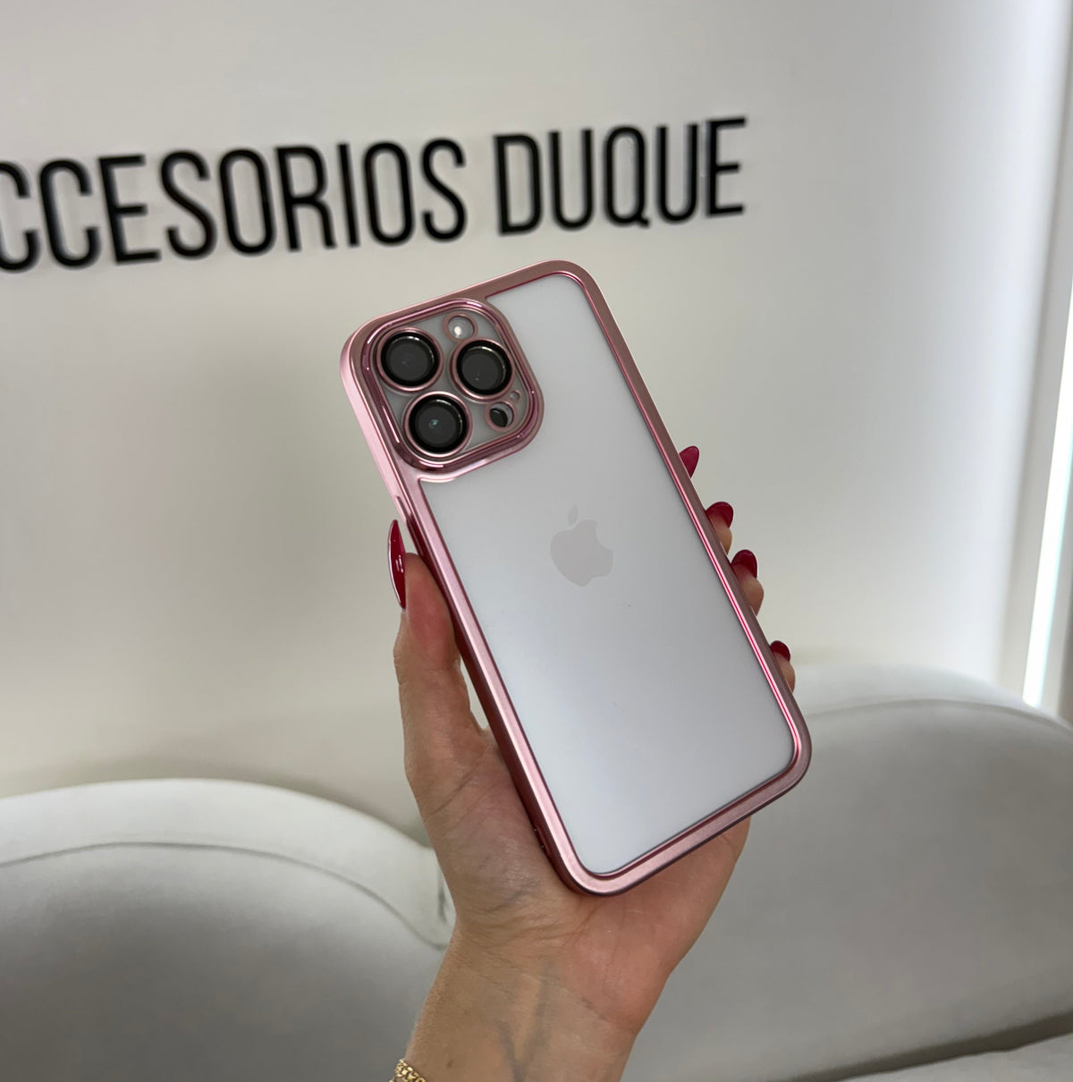 CASE IPHONE 11 PRO MAX BORDE METALIZADO ROSADO