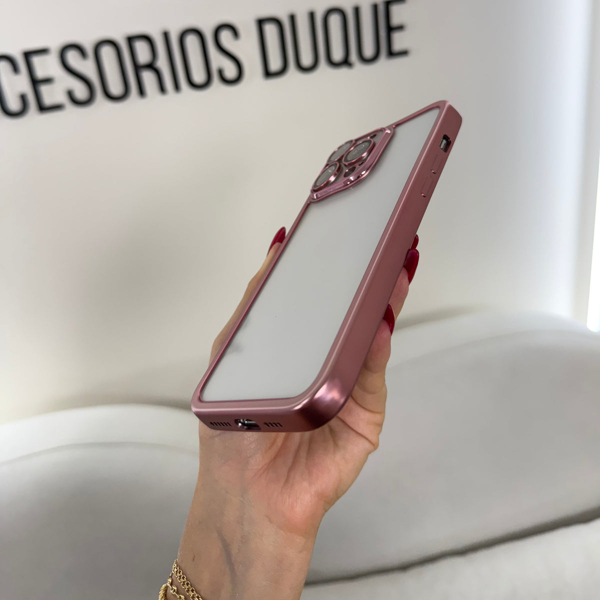 CASE IPHONE 11 PRO MAX BORDE METALIZADO ROSADO