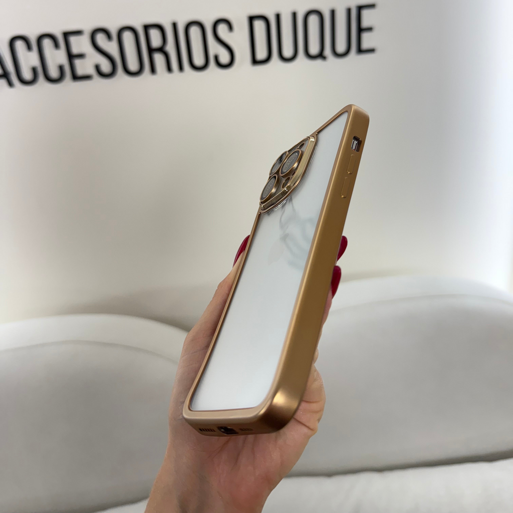 CASE IPHONE 13 PRO BORDE METALIZADO DORADO