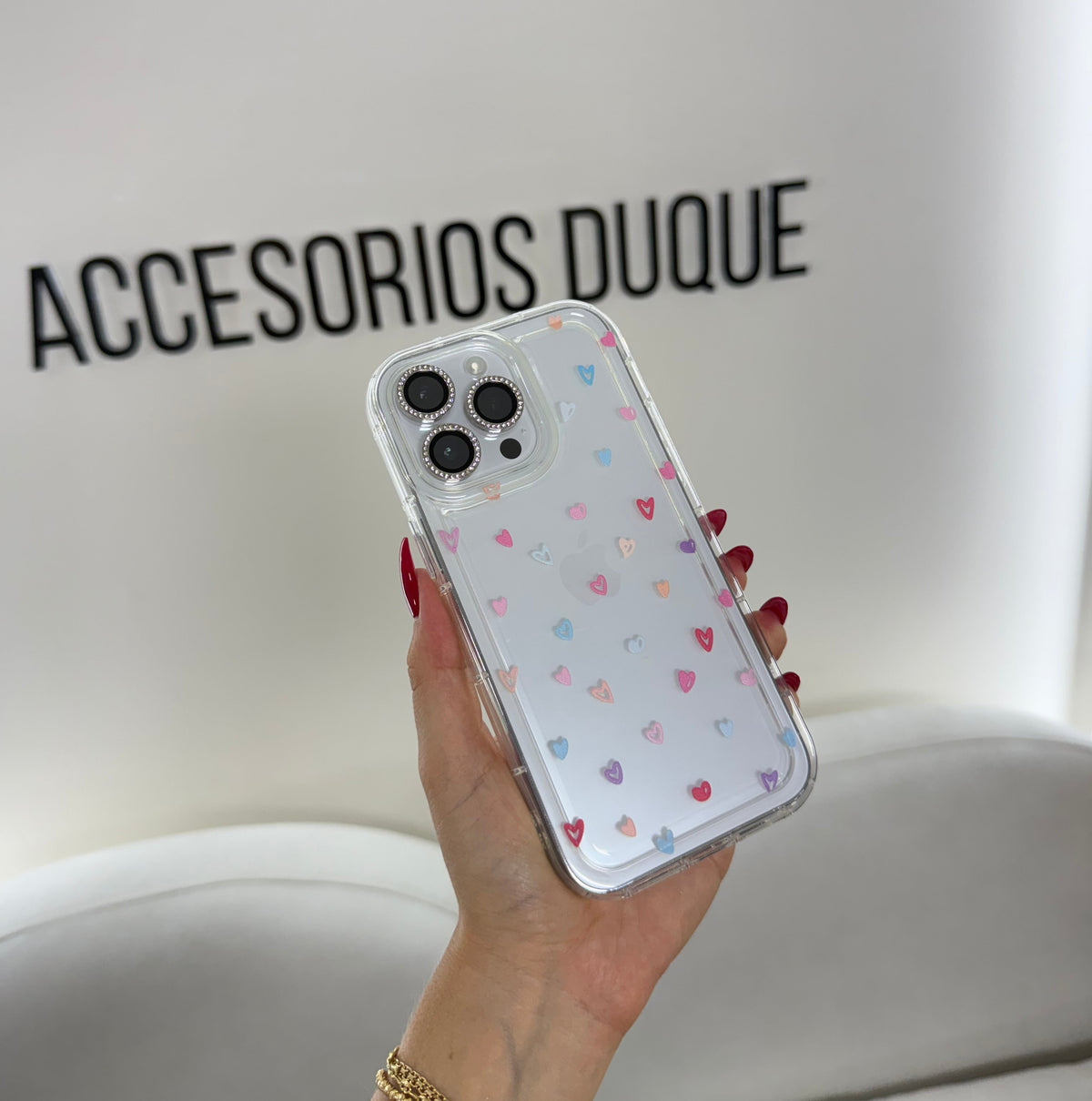 CASE IPHONE 15 PRO MAX CORAZONES