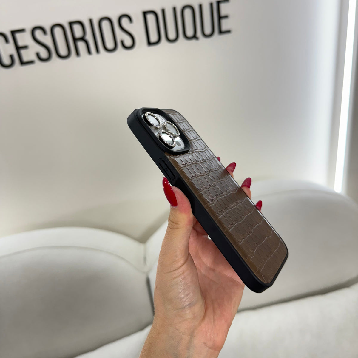 CASE IPHONE 14 PRO COCODRILO CAFE