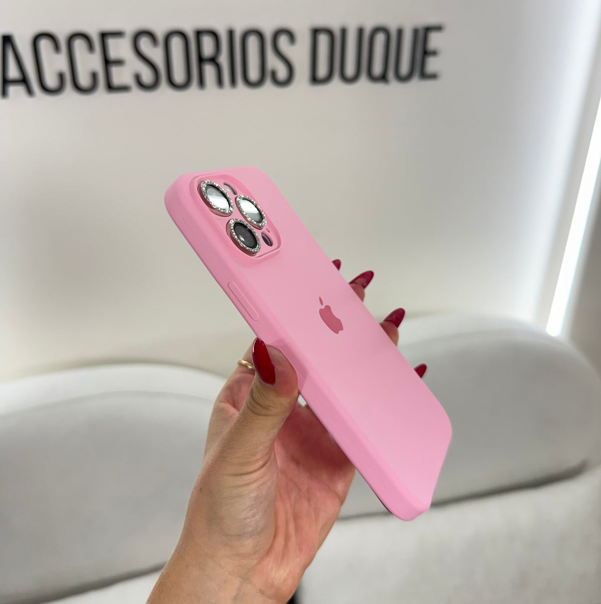 CASE IPHONE 15 PRO SILICONA ROSADA