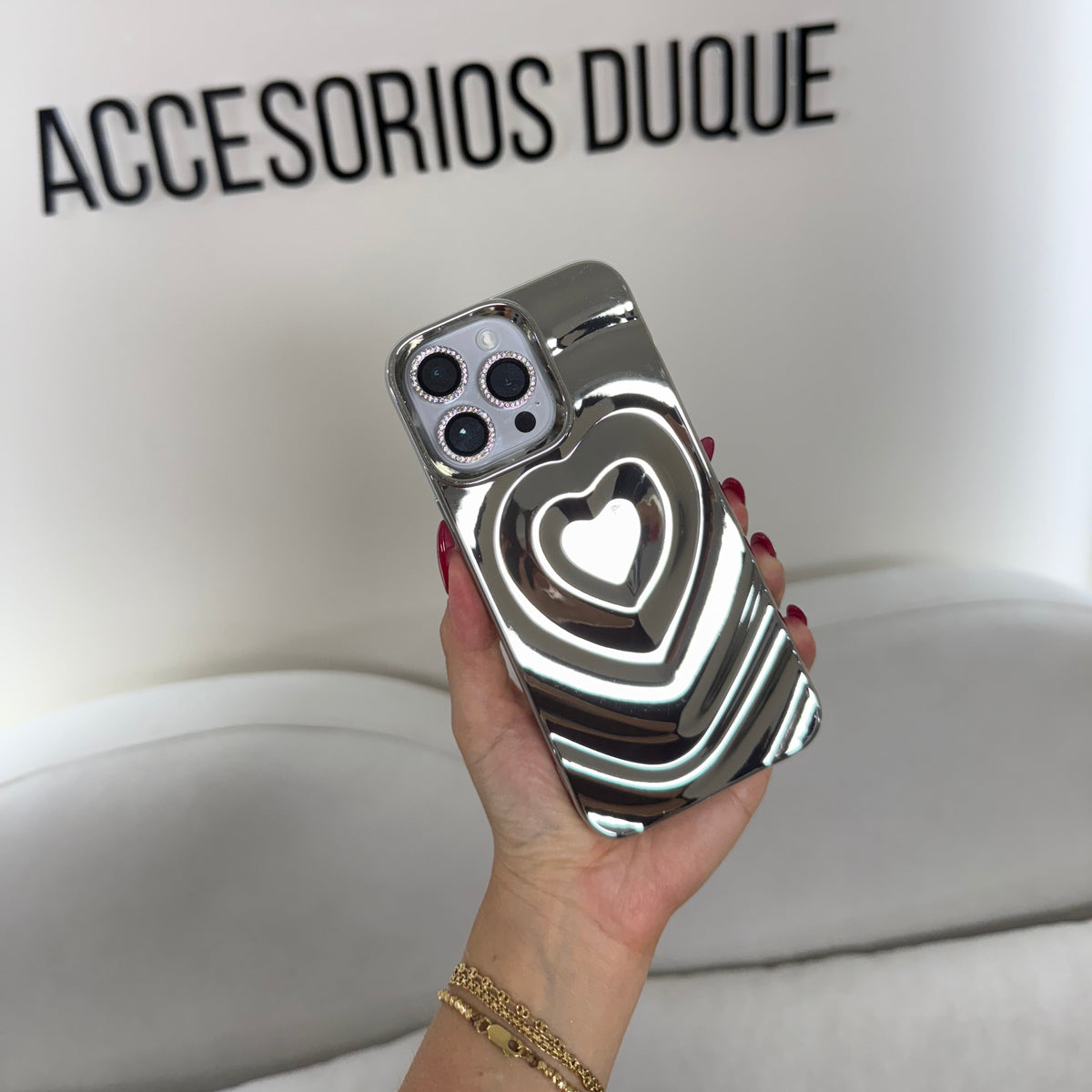 CASE IPHONE 13 PRO LOVE 3D PLATEADO