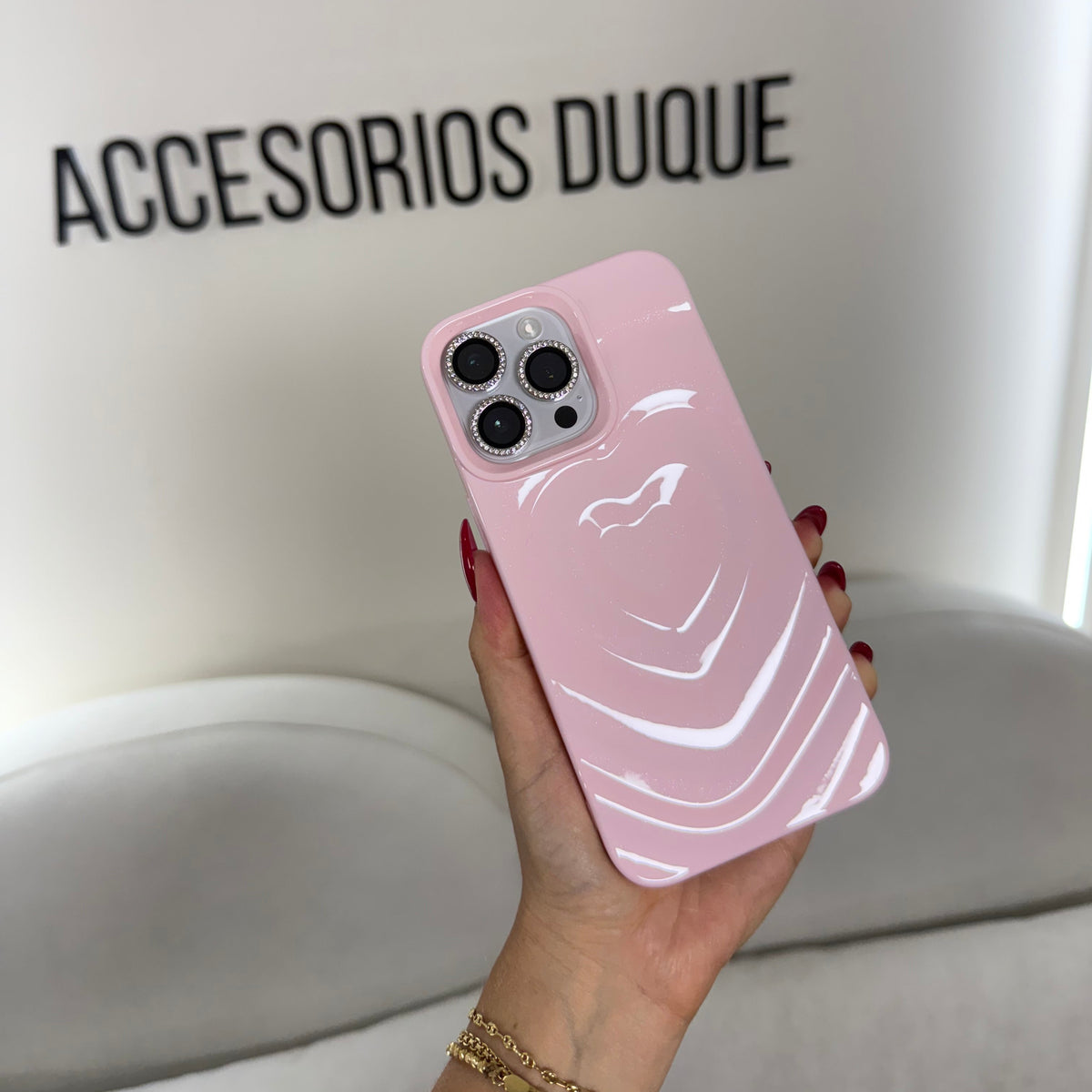 CASE IPHONE 15 PRO LOVE 3D ROSADO