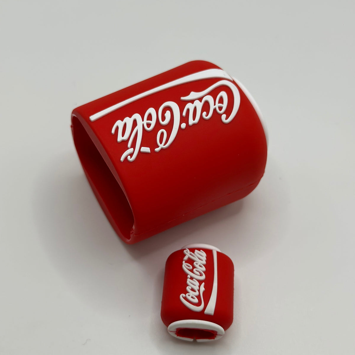 PROTECTOR DE CARGADOR COCA COLA