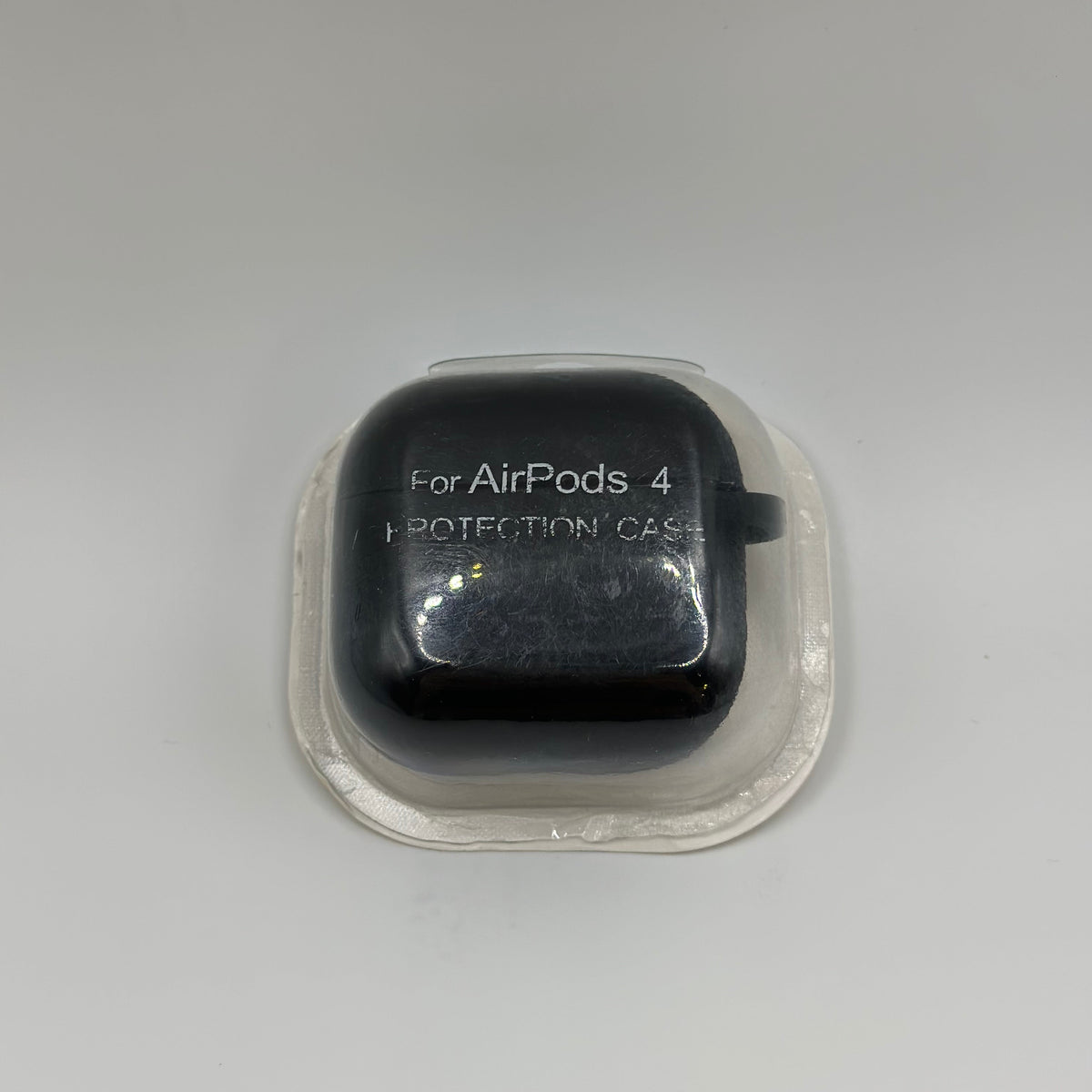 CASE AIRPODS 4TA GENERACION UNICOLOR NEGRO