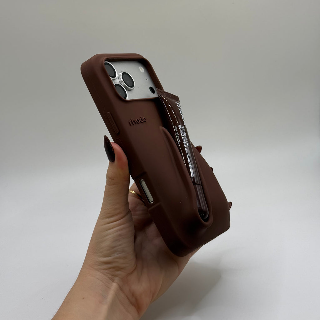 CASE IPHONE 17 PRO RHODE CAFE