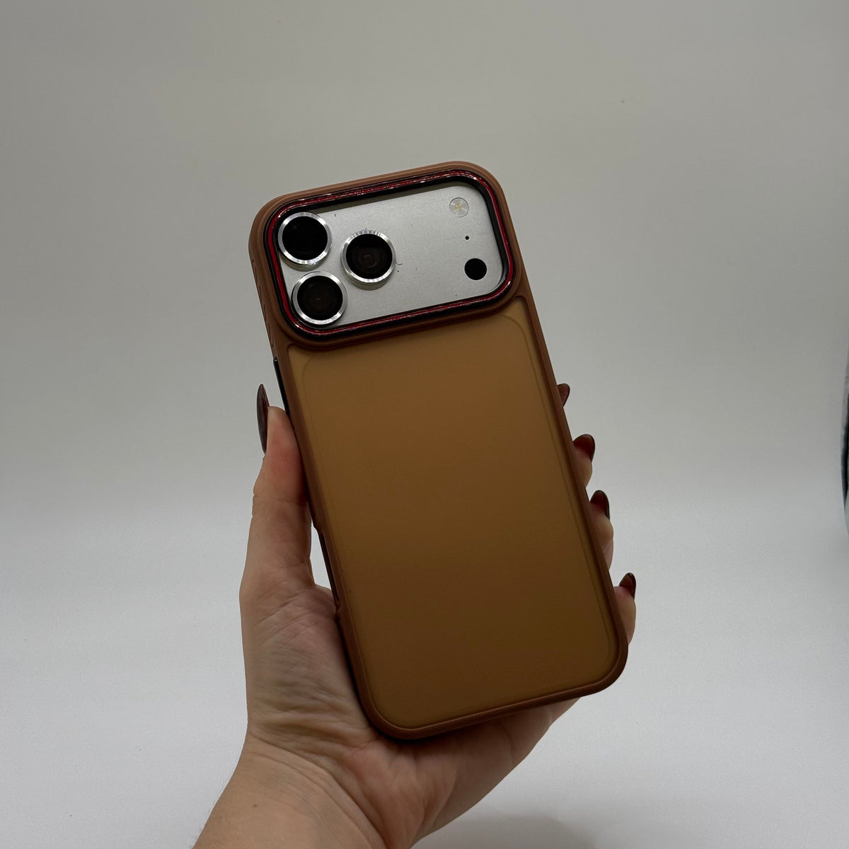 CASE IPHONE 17 PRO AURE CAFE