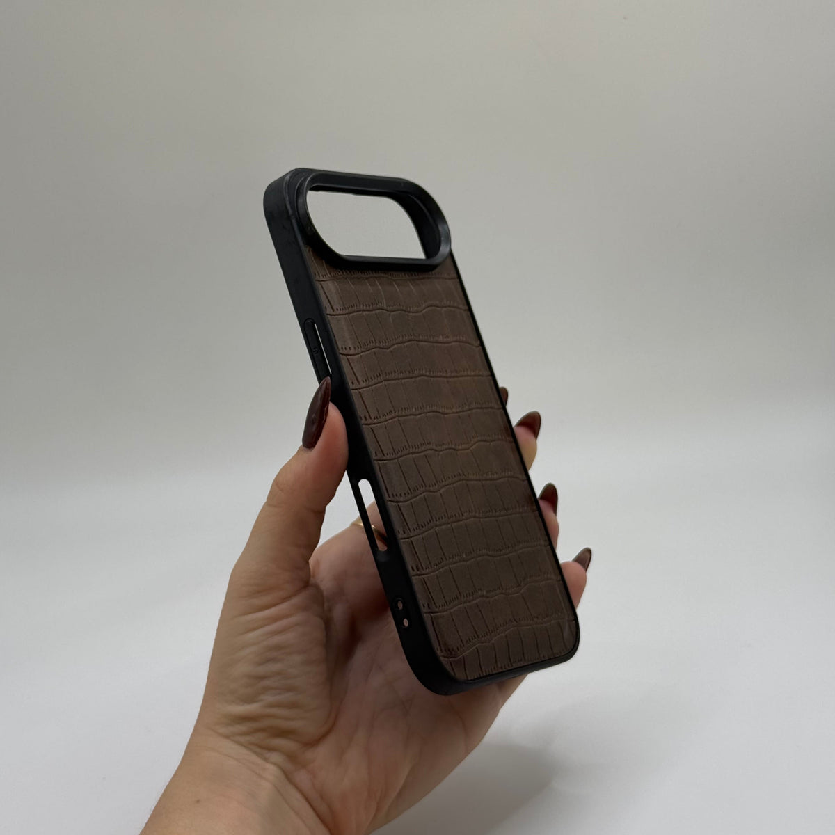 CASE IPHONE 17 AIR COCODRILO CAFE