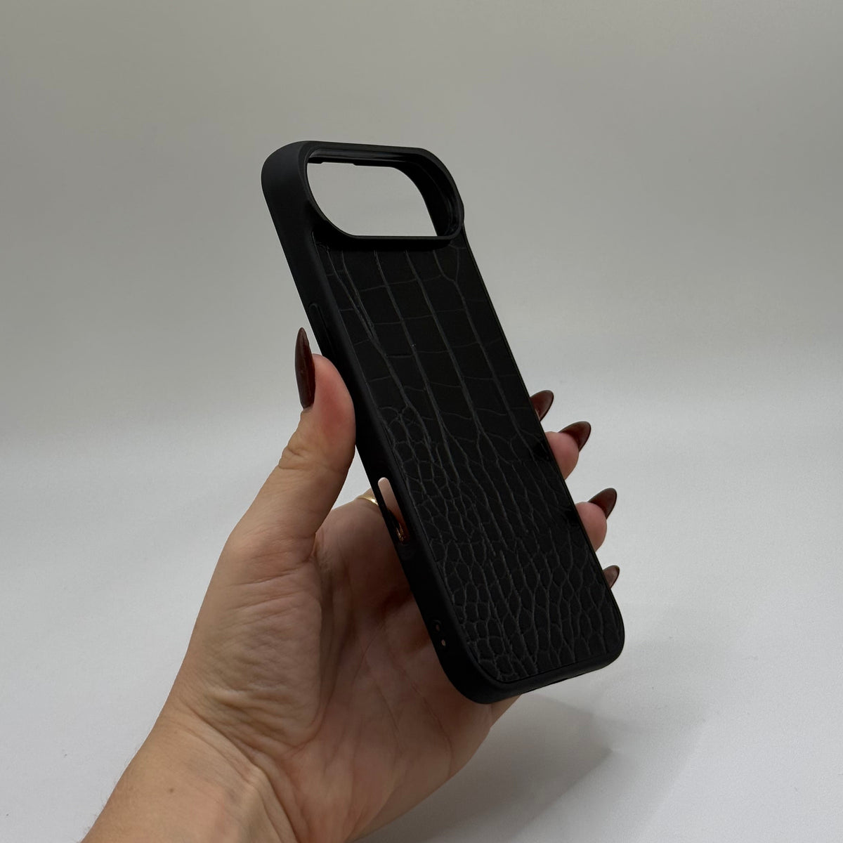 CASE IPHONE 17 AIR COCODRILO NEGRO