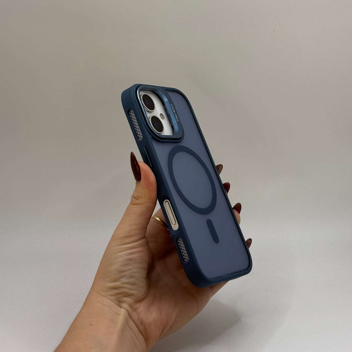 CASE IPHONE 17 MAGFORCE AZUL