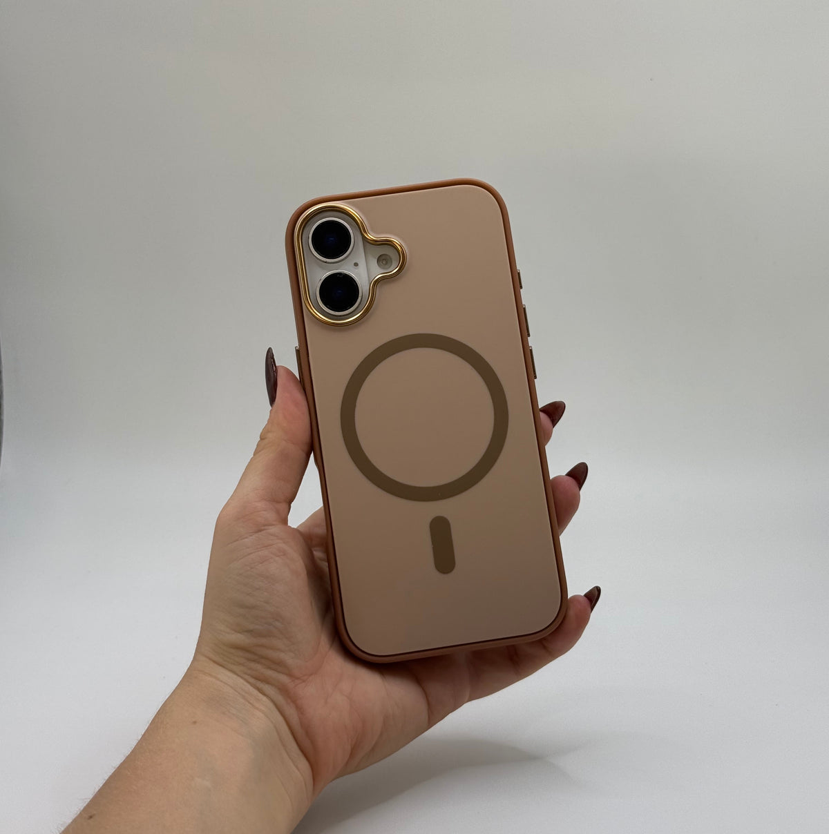 CASE IPHONE 17 NOVA BEIGE