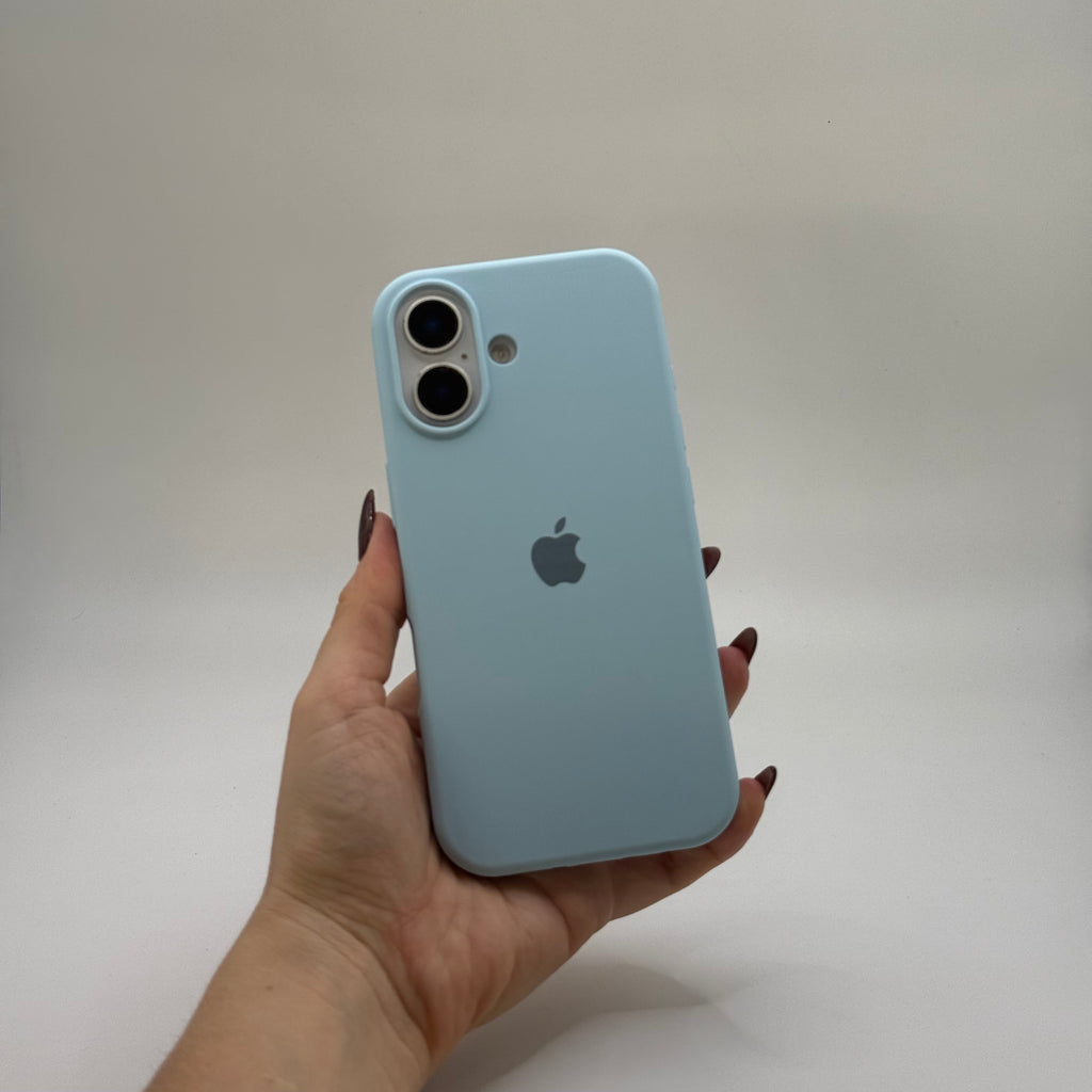 CASE IPHONE 17 SILICONA CELESTE