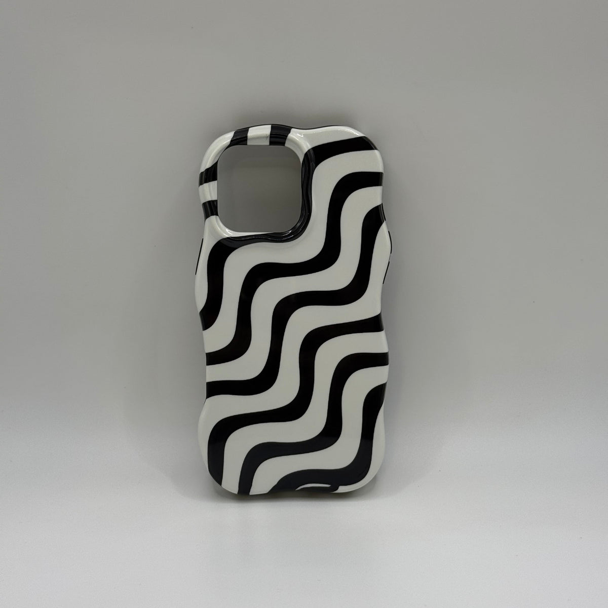 CASE IPHONE 14 PRO CEBRA NEGRO