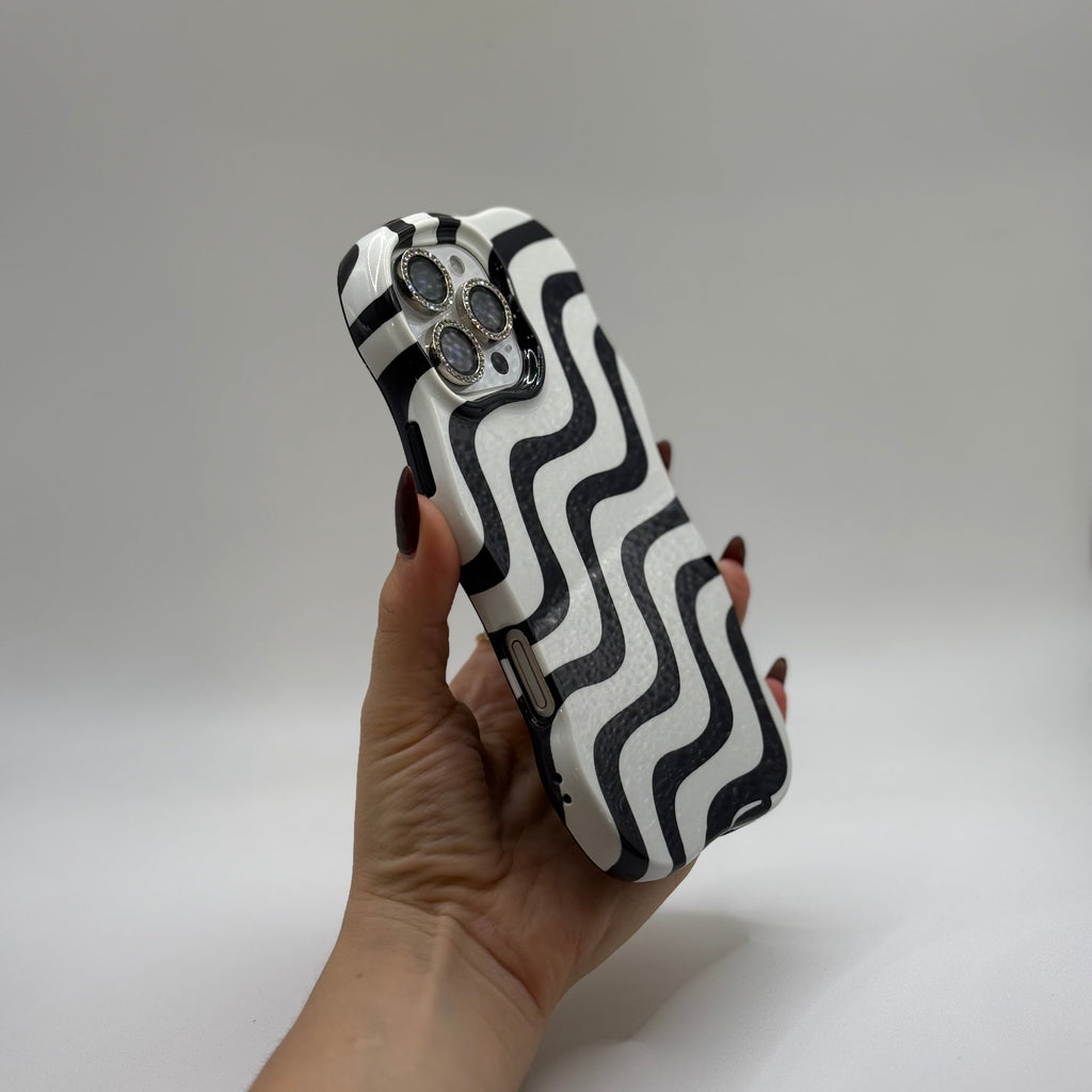 CASE IPHONE 13 PRO MAX CEBRA NEGRO