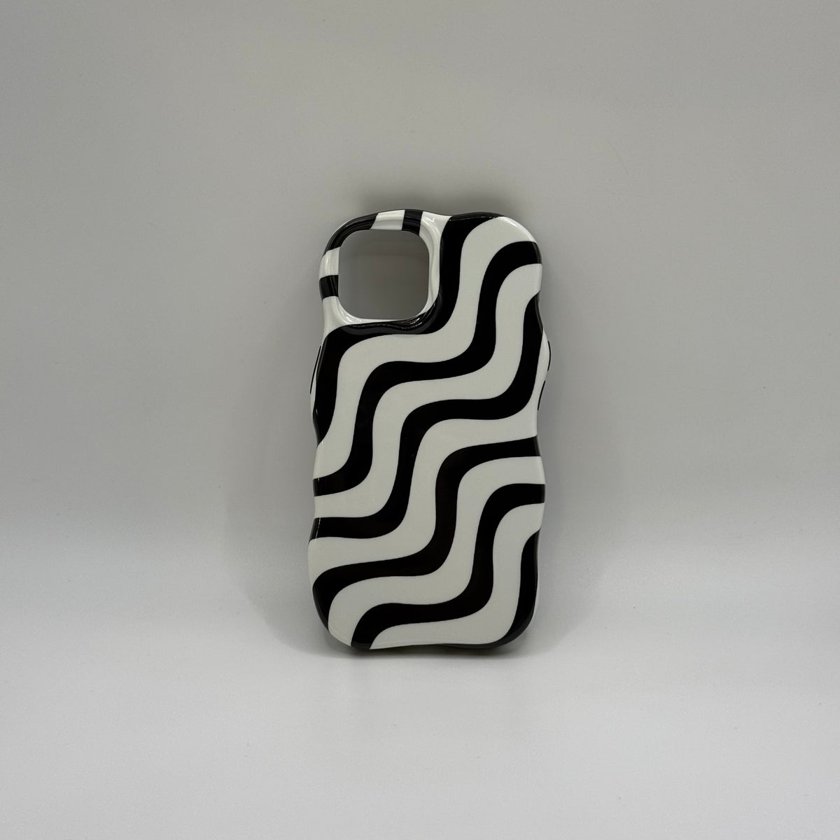 CASE IPHONE 15 CEBRA NEGRO