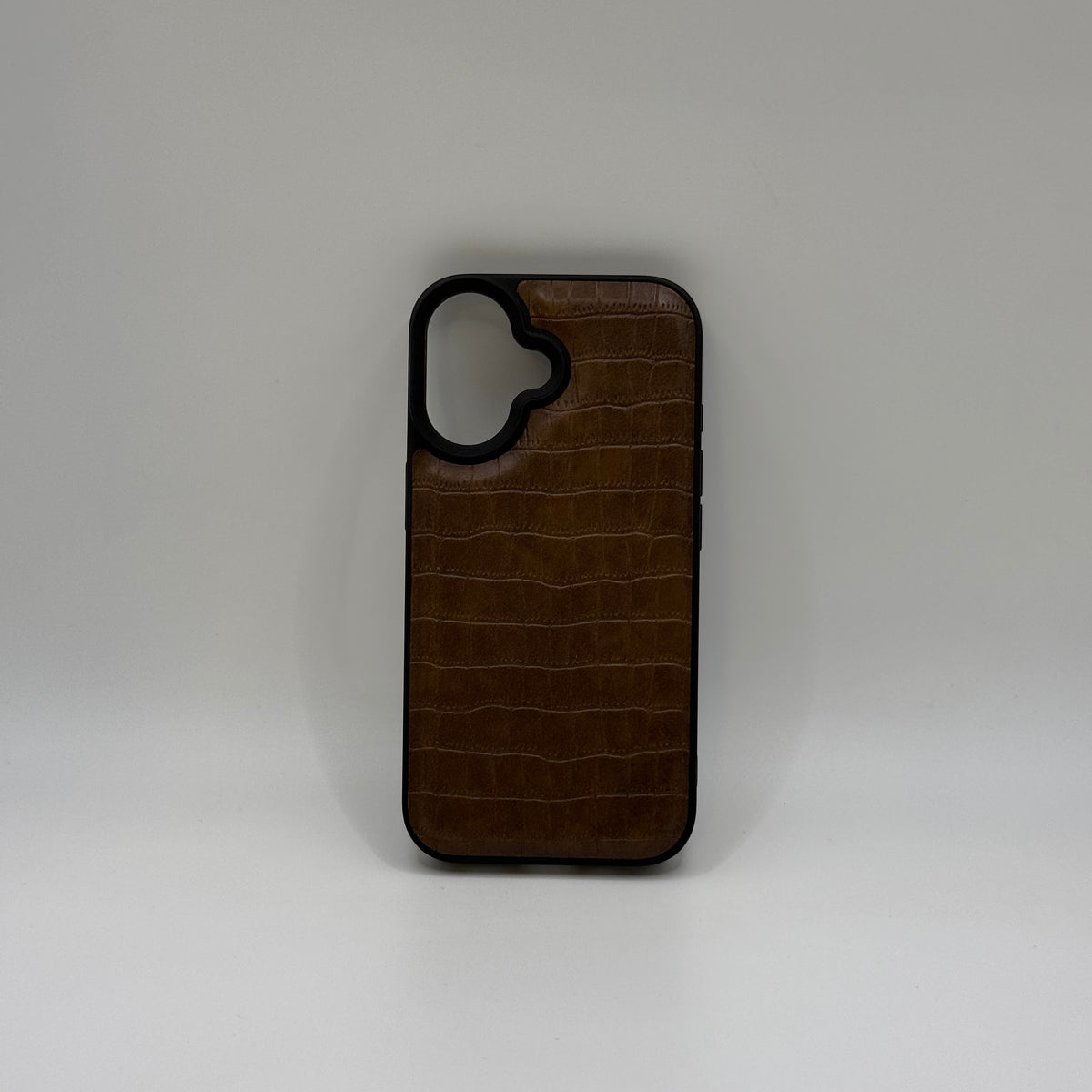 CASE IPHONE 16 PLUS COCODRILO CAFE