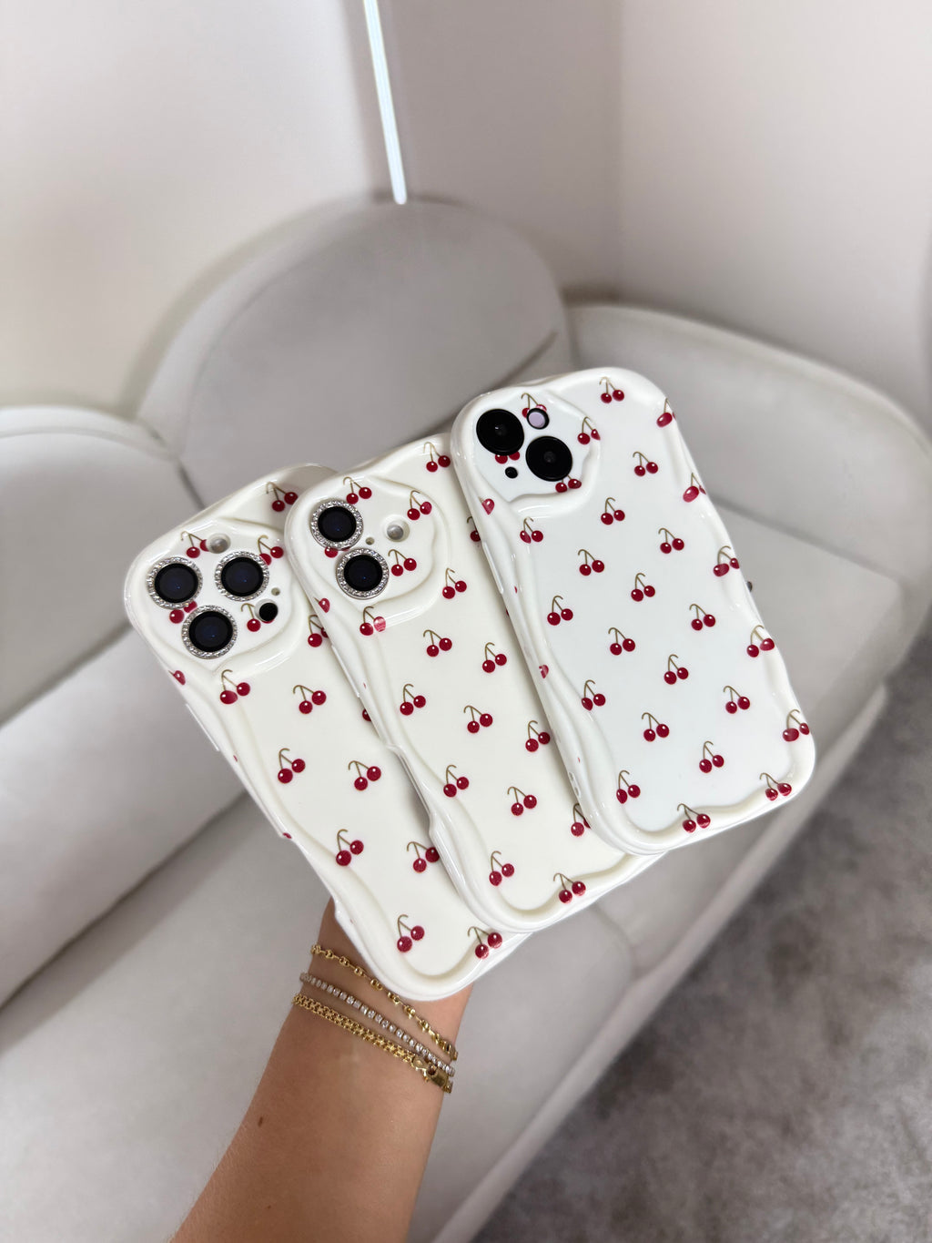 CASE IPHONE 11 CHERRY