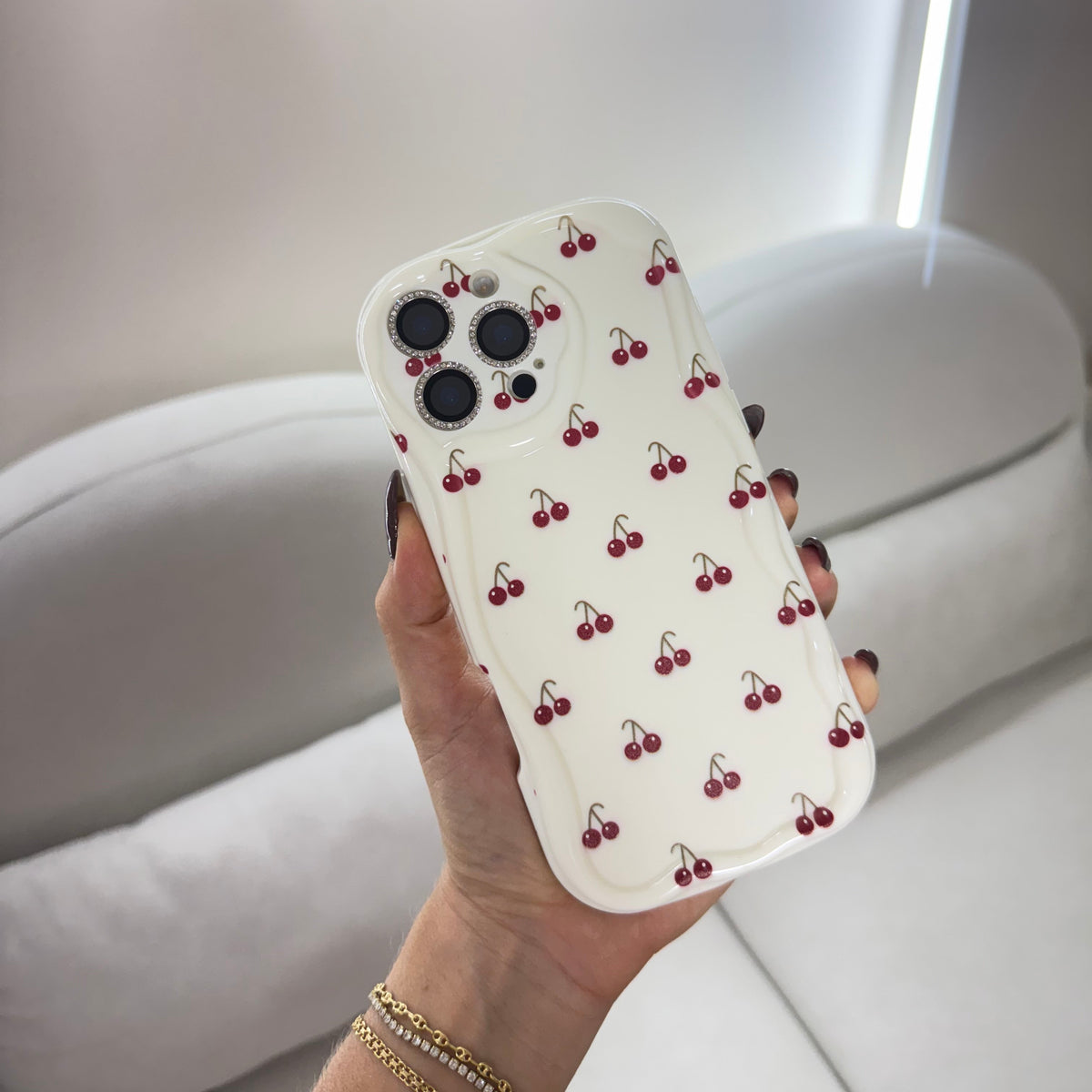 CASE IPHONE 15 PRO CHERRY DREAMS