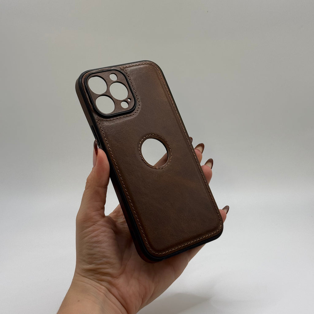 CASE IPHONE 13 PRO MAX TIPO CUERO CAFE
