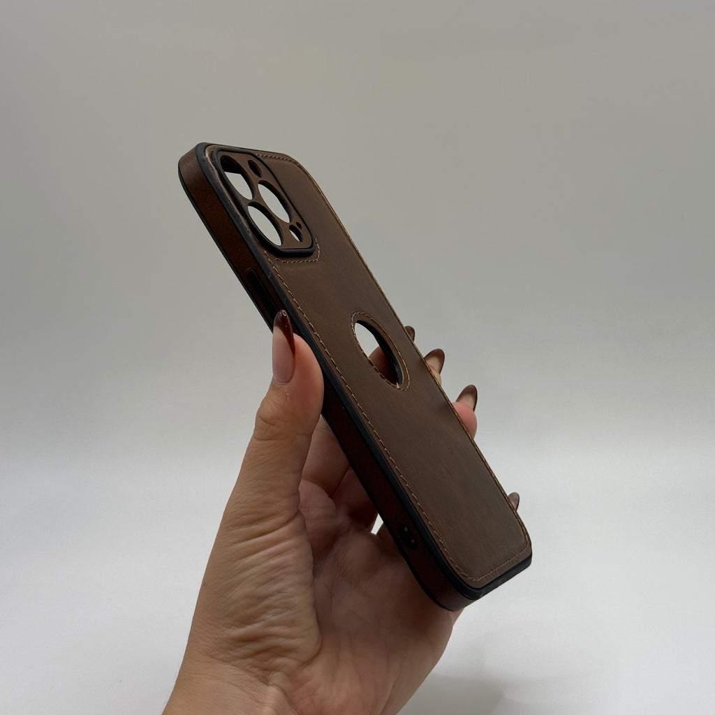 CASE IPHONE 13 PRO MAX TIPO CUERO CAFE