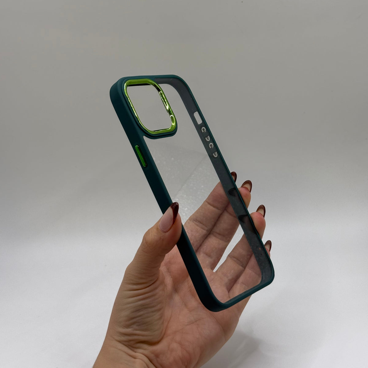 CASE IPHONE 13 PRO BORDE COLOR VERDE
