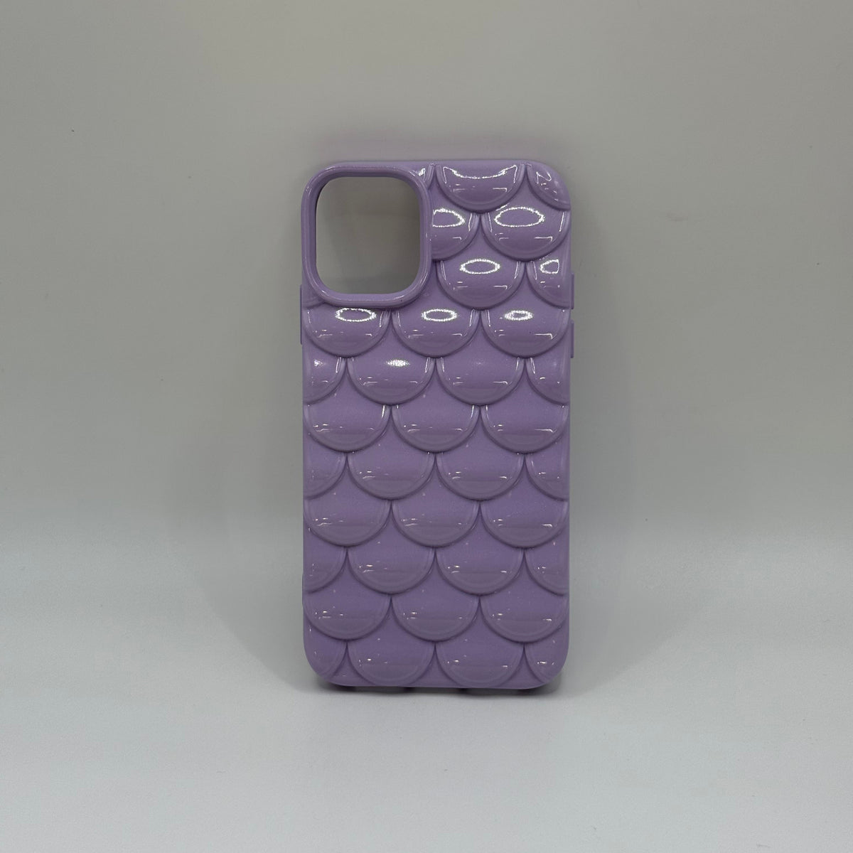 CASE IPHONE 11 ESCAMAS LILA