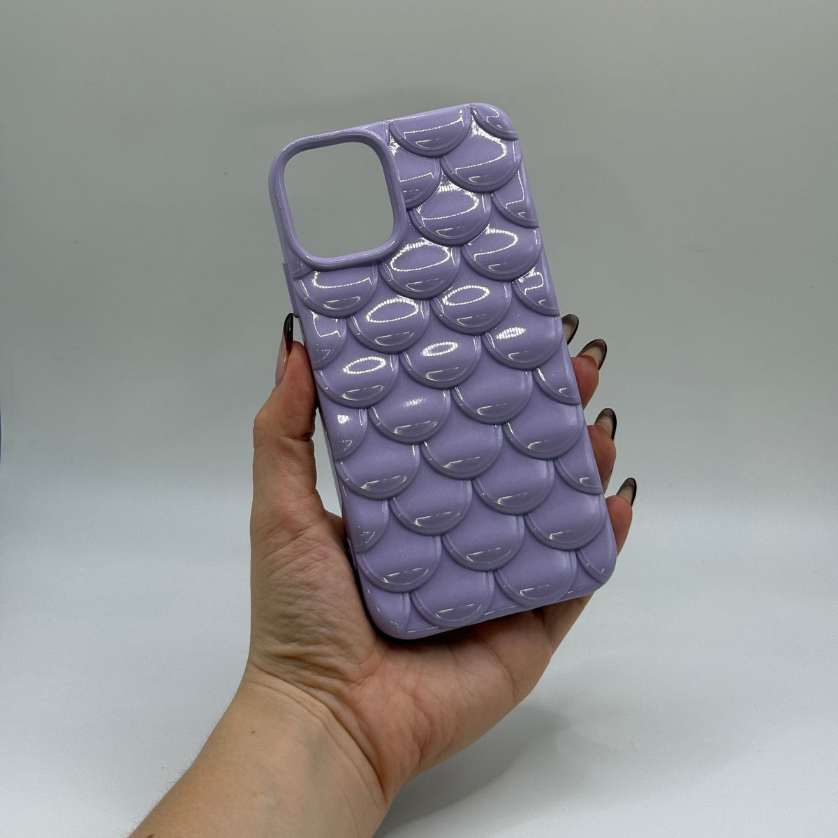CASE IPHONE 11 ESCAMAS LILA