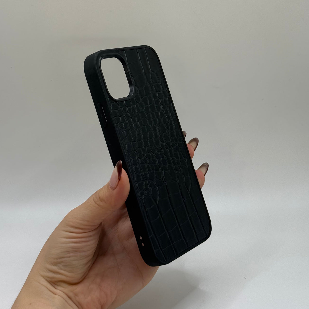 CASE IPHONE 11 COCODRILO NEGRO