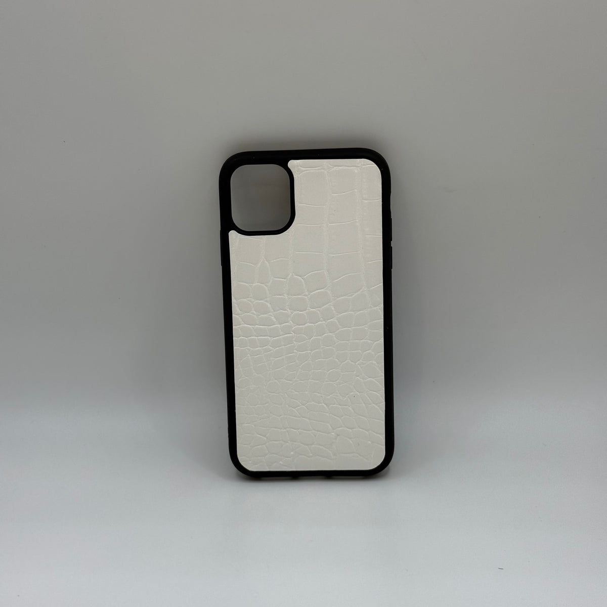 CASE IPHONE 11 COCODRILO BLANCO