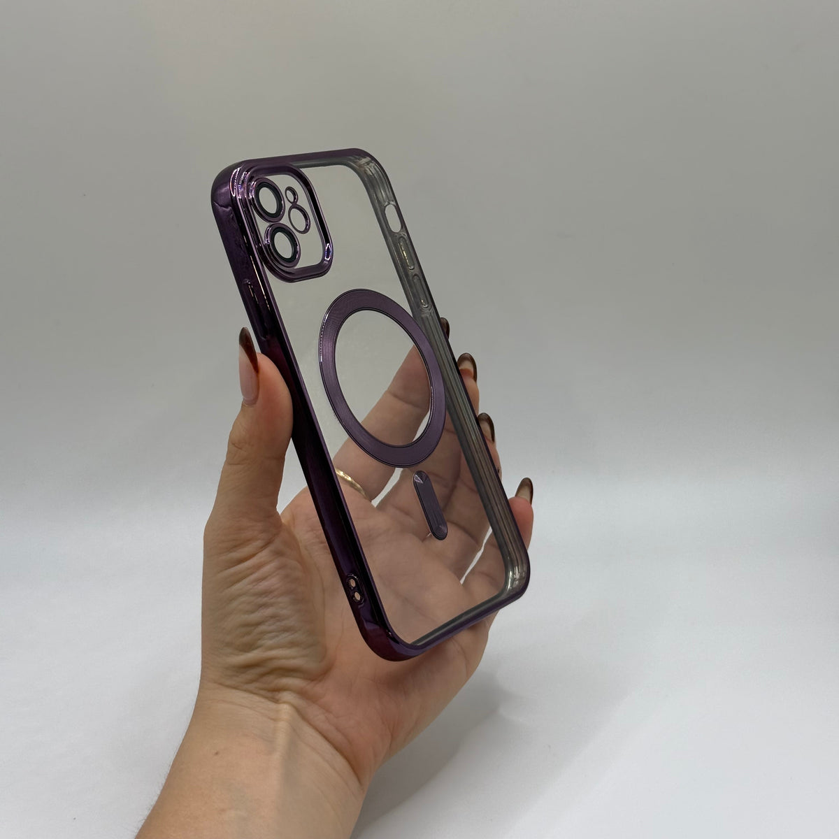 CASE IPHONE 11 BORDE METALIZADO MAGSAFE MORADO