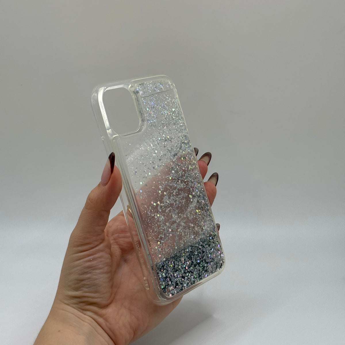 CASE IPHONE 11 PECERA PLATEADA
