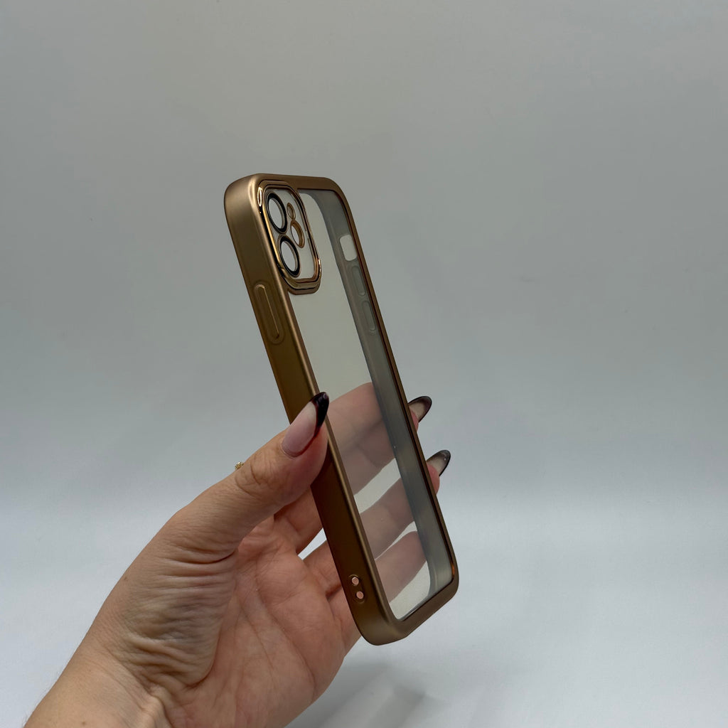 CASE IPHONE 11 BORDE METALIZADO DORADO