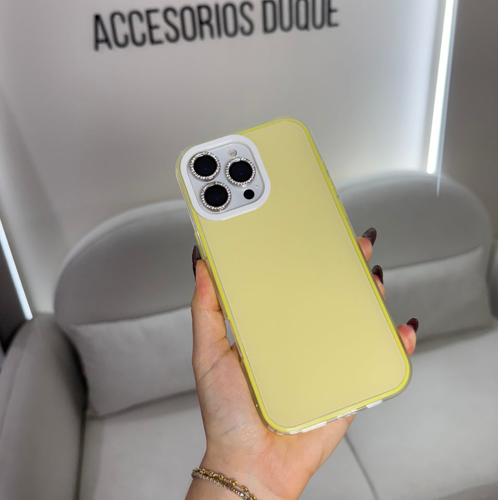 CASE IPHONE 16 PRO MAX PASTEL AMARILLO