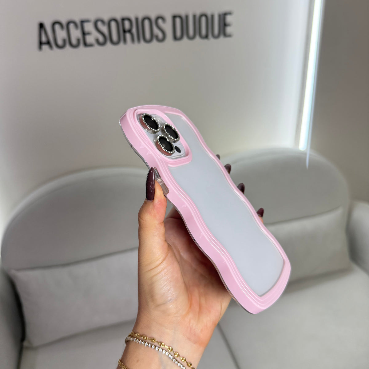 CASE IPHONE 11 PRO MAX NUBE ROSADO