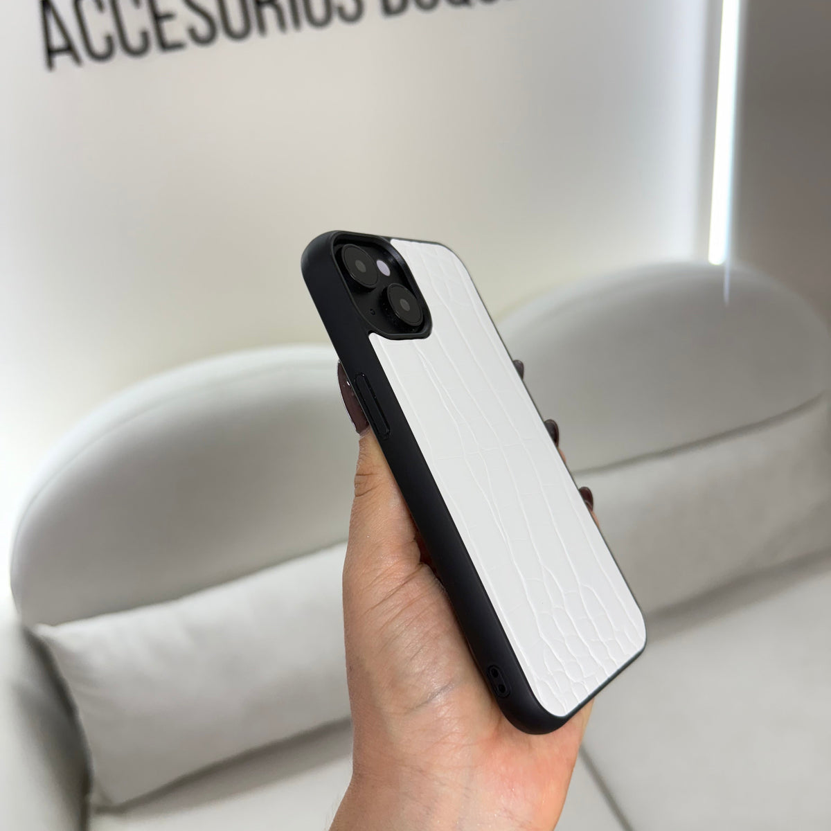 CASE IPHONE 13-14 COCODRILO BLANCO