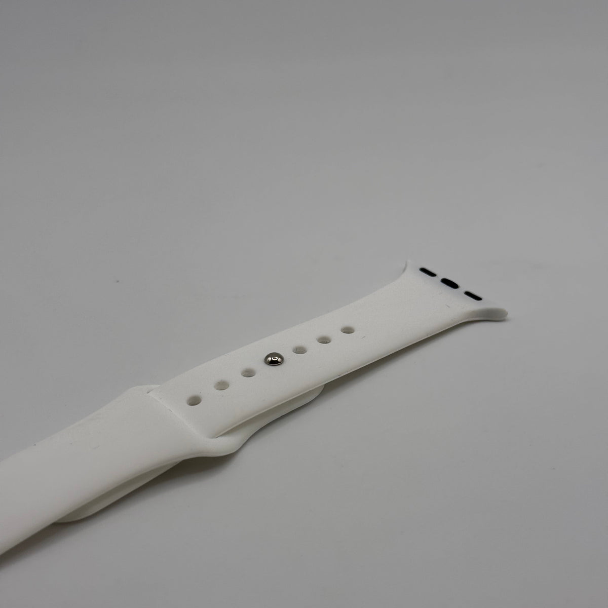 PULSO UNICOLOR BLANCO 42´44´45´46S10´ S11´49