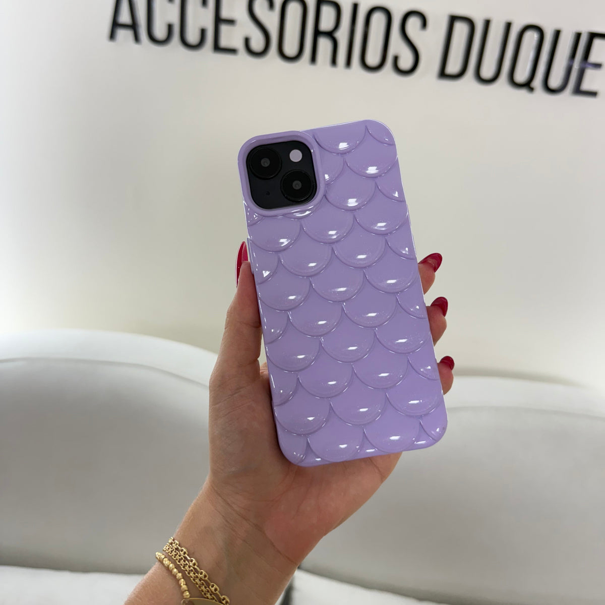 CASE IPHONE 14 PLUS ESCAMAS LILA