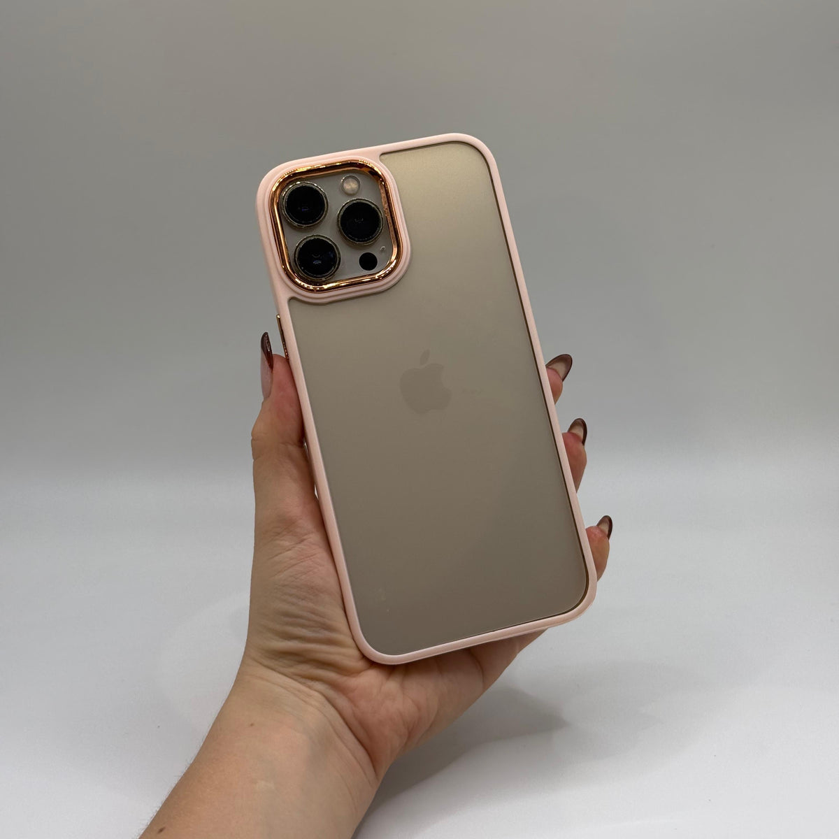 CASE IPHONE 13 PRO MAX BORDE COLOR ROSADO
